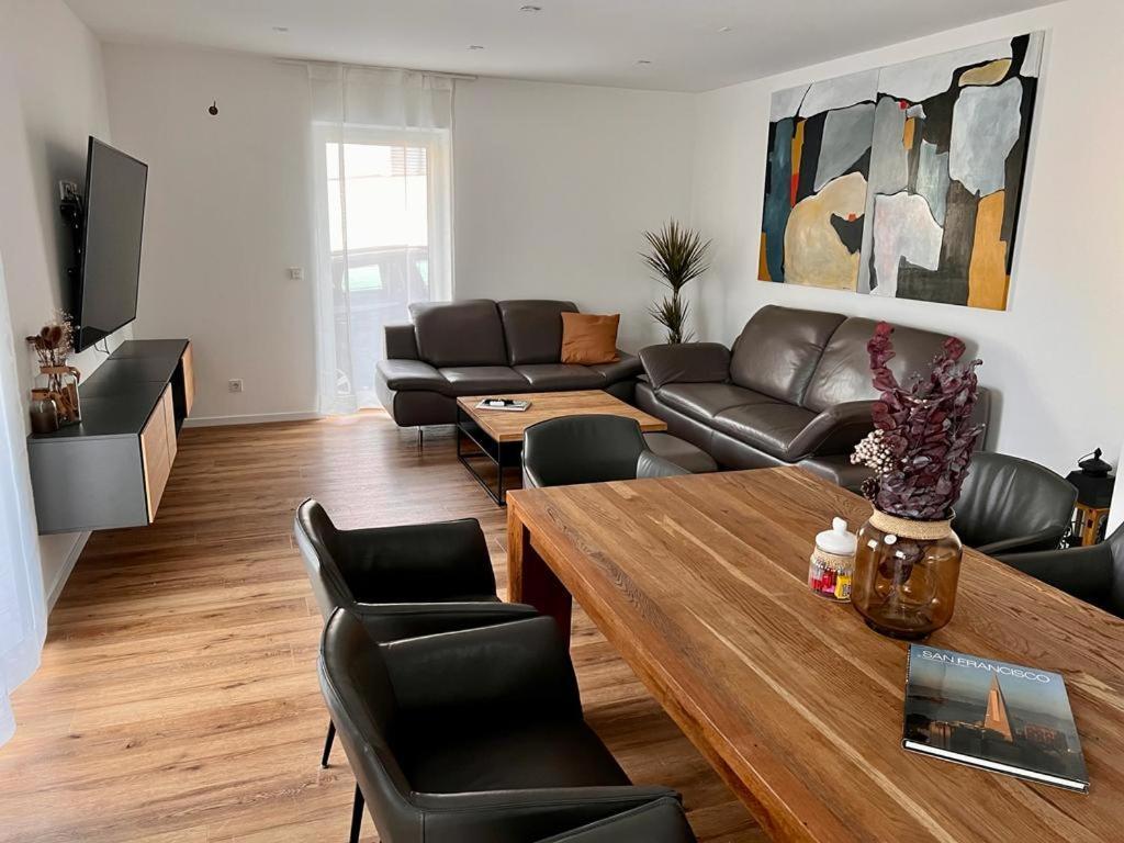Apartments Bei Playmobil Eg,130M2,Grosse Terassen,24H Self Check-In, Free Parking Цирндорф Экстерьер фото