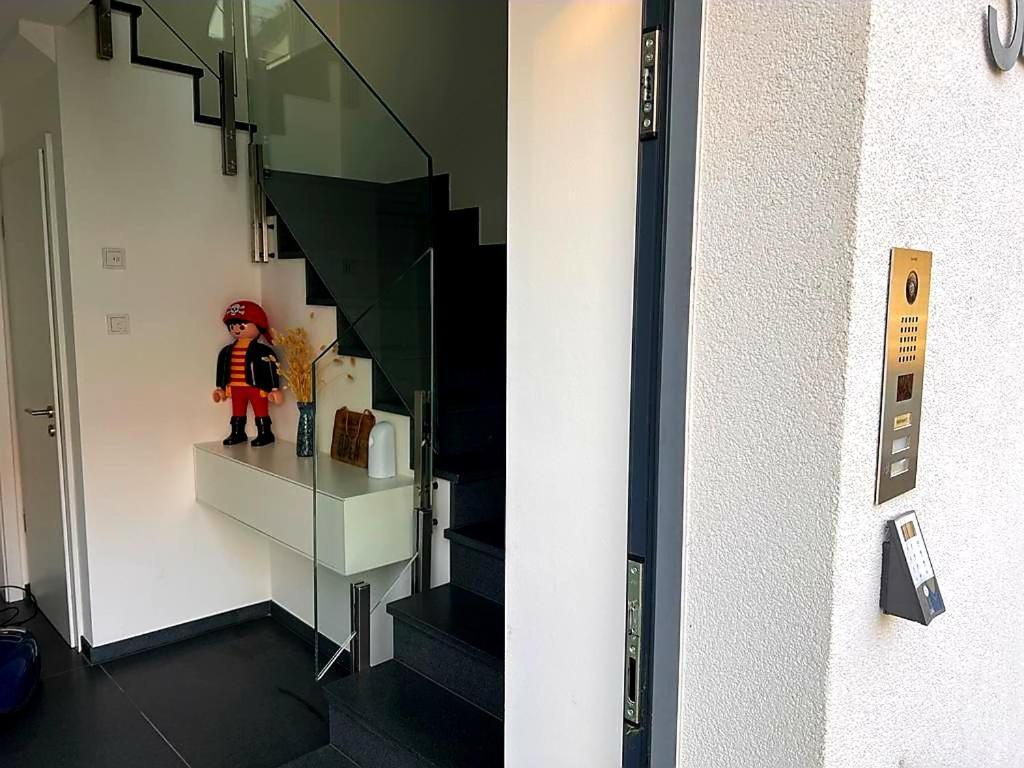 Apartments Bei Playmobil Eg,130M2,Grosse Terassen,24H Self Check-In, Free Parking Цирндорф Экстерьер фото